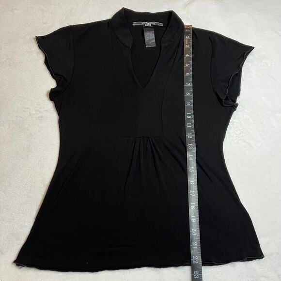 Noel Asmar V-Neck Short Sleeve Top Size Medium Stretch Uniform Minimalist Office - Picture 7 of 7